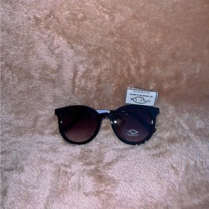Oscar De la Renta sunglasses black NWT